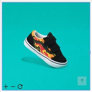 Vans Toddler comfycush sneaker